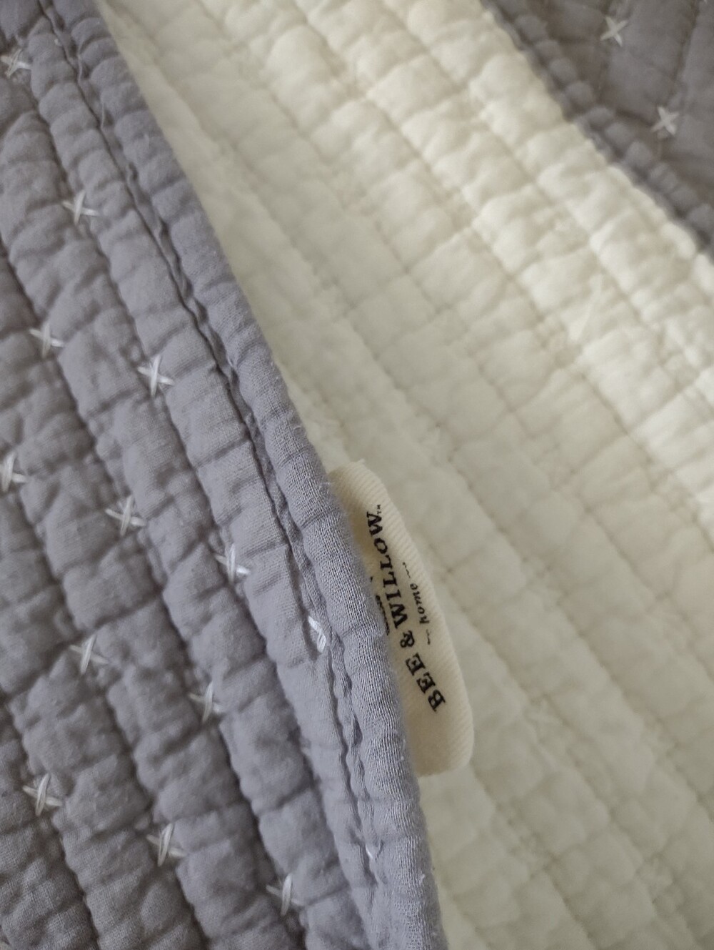 Bee & Willow Cotton Quilt Reversible - Picture 8 of 9